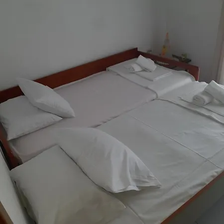 Maisonette Basilissa בית נופש *